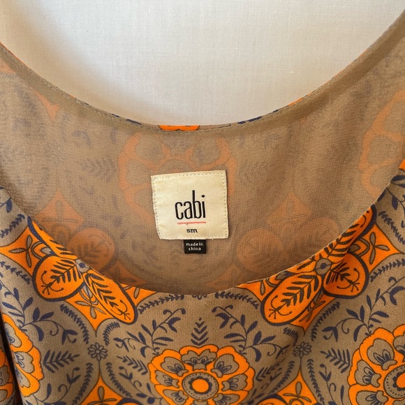 Cabi boho patterned Sleeveless blouse size Small - Picture 2 of 4